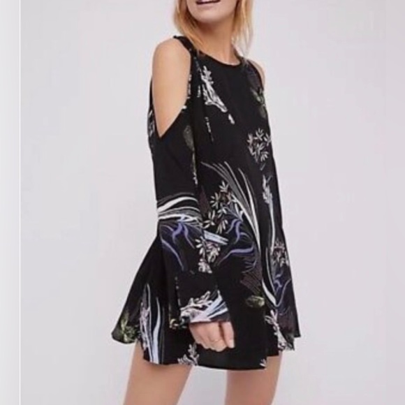 Free People Clear Skies Black Floral Cold Shoulder Mini Dress Size XS - Picture 4 of 12